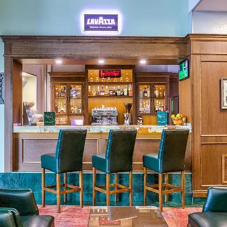 安姆比恩特酒店 4*